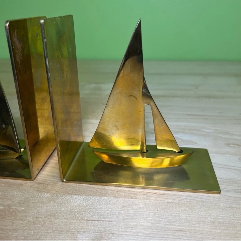 Brass Midcentury Gatco Sailboat Bookends - Picture 3 of 7